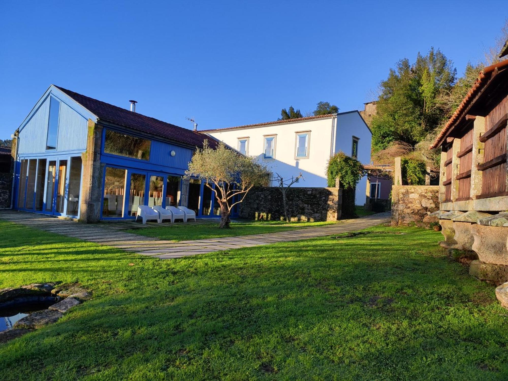 Gasthaus A Ribeira Do Tambre Troitosende Exterior foto